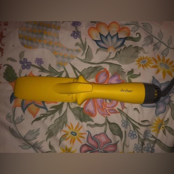 Dry bar: straight up magic blow out brush - Picture 2 of 5